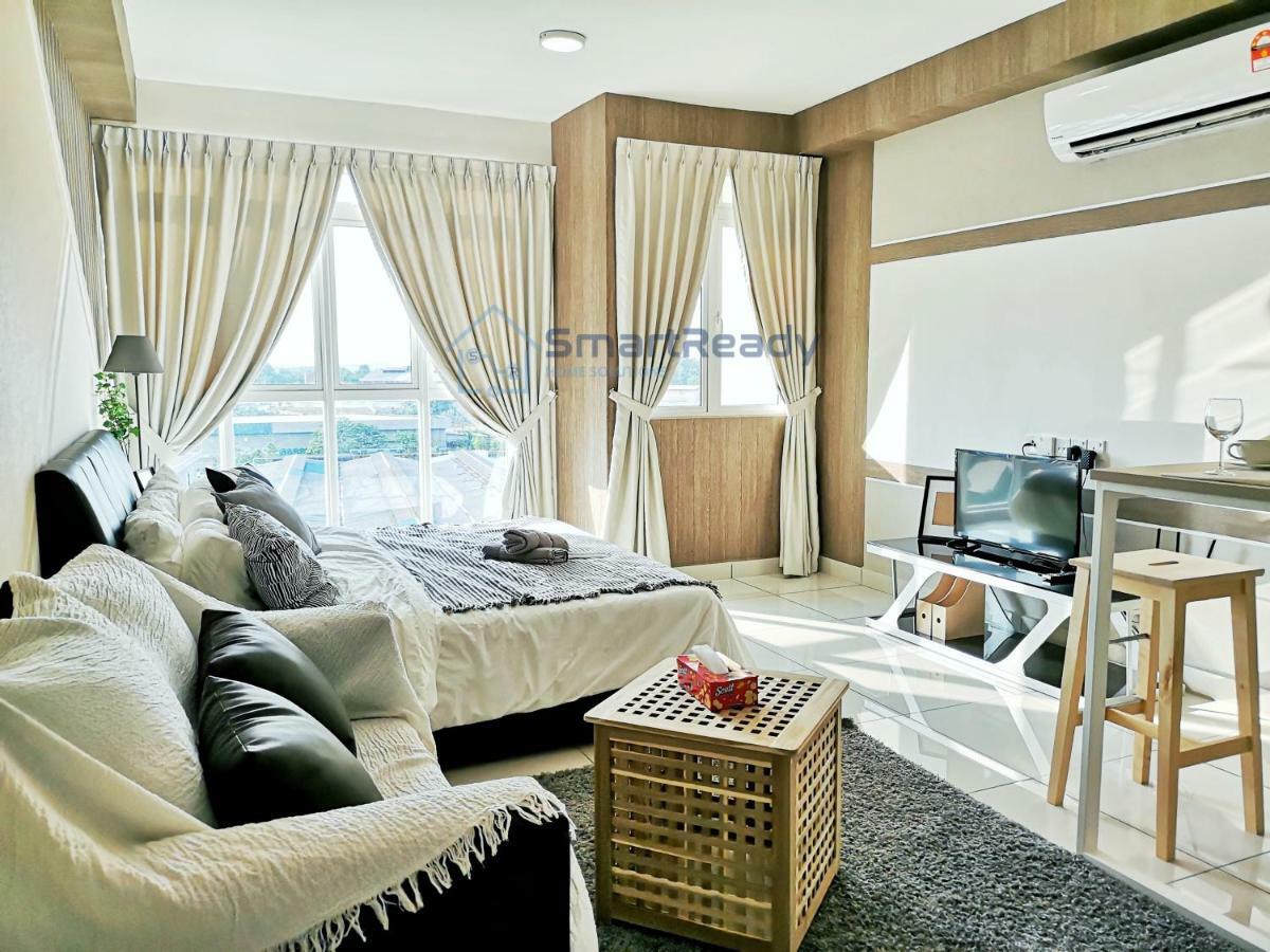 Residences At Daya By Sr Home Johor Bahru Exterior foto